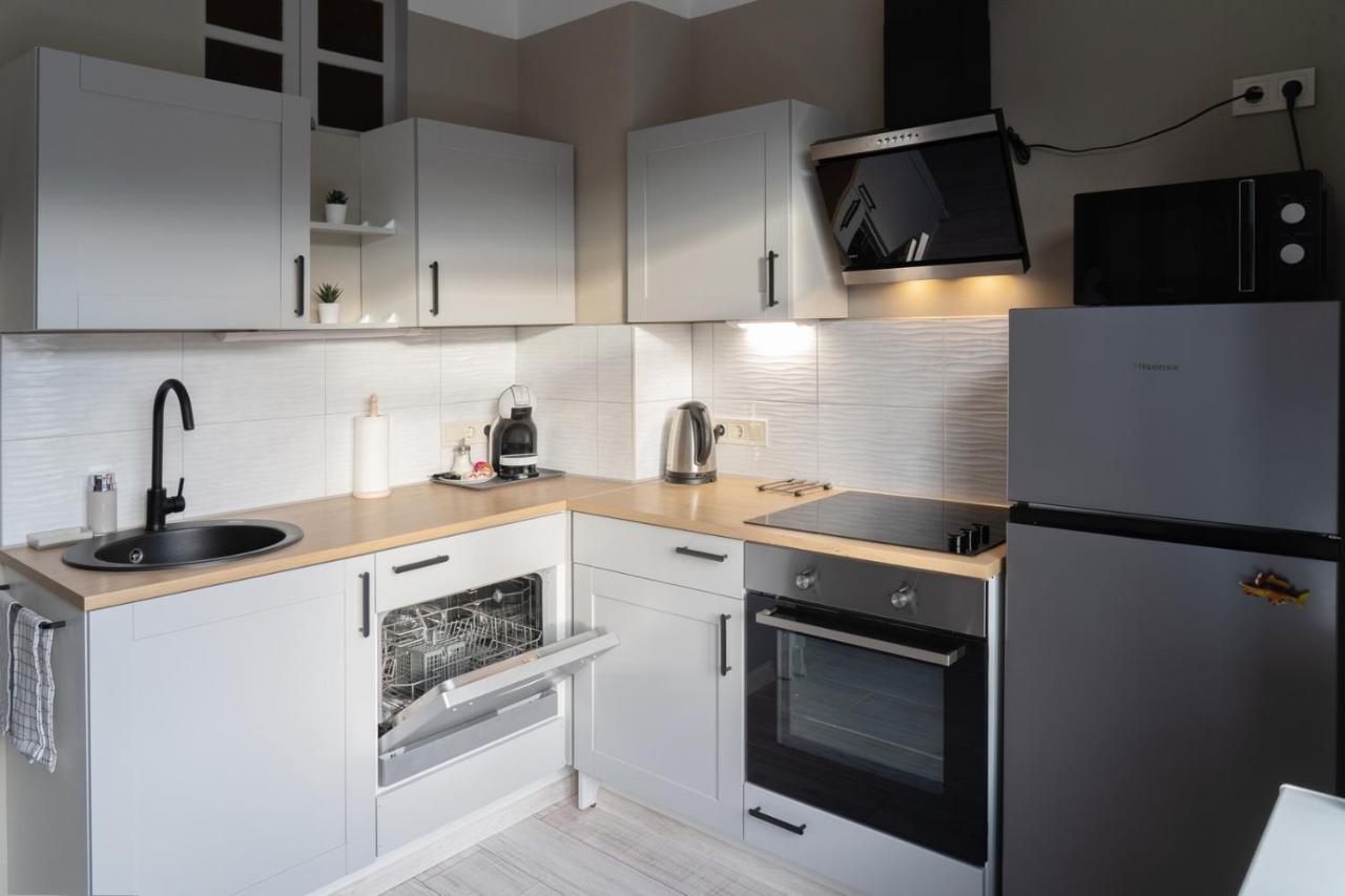 Alfa Apartment Riga Extérieur photo